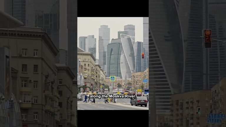 MOSCOW, RUSSIA 🇷🇺 | Things to do & Interesting Facts! #moscow #russia #traveltips #shorts